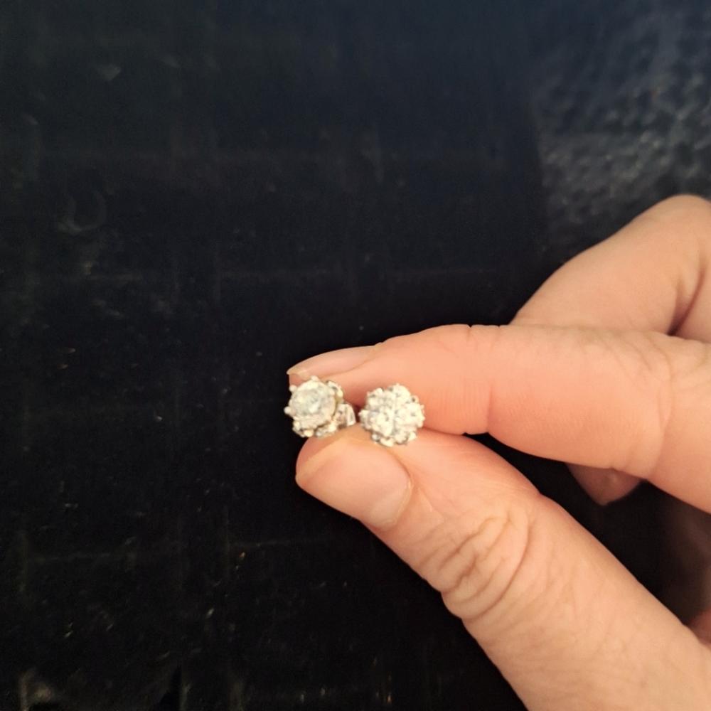 Natural Diamond Stud Earrings